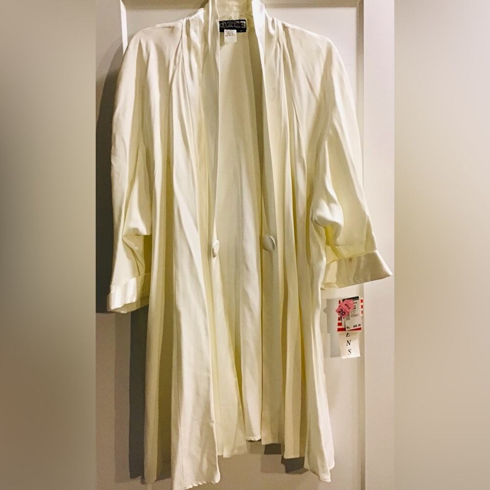 NWT Vintage H.P. Fashions cream Cardigan jacket size 20